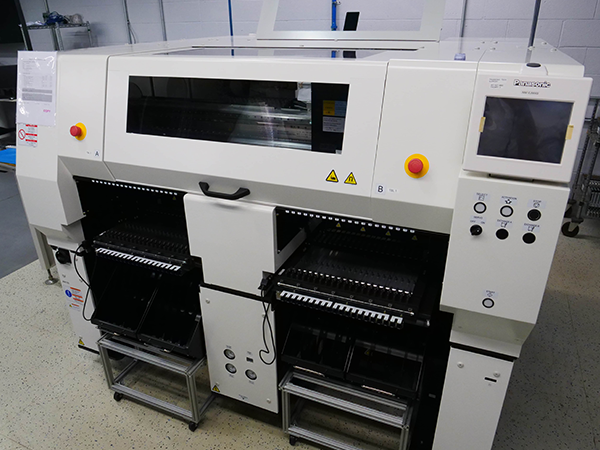 DIVSYS can provide surface mount technology for Indianapolis PCB Manufacturing image shows machine in lab